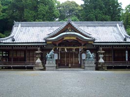 日根神社