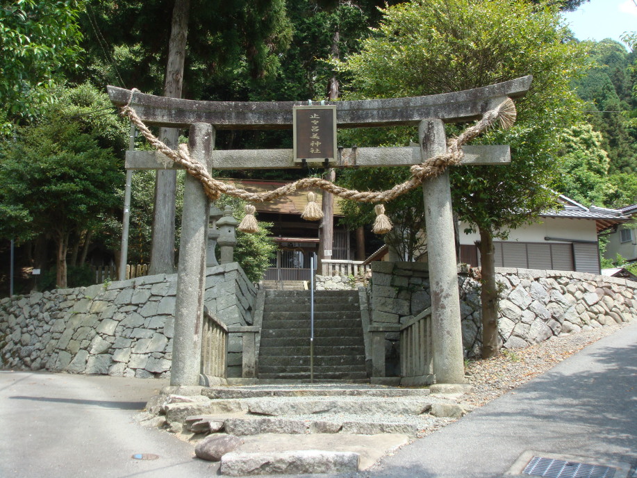 止々呂美神社