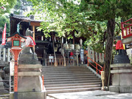 瓢箪山稲荷神社