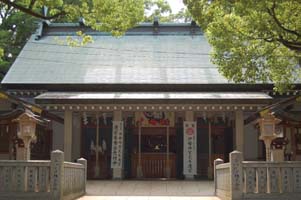 山阪神社