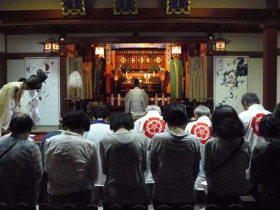 夏越大祓い「布引の神事」・献灯祭（万灯ろう）